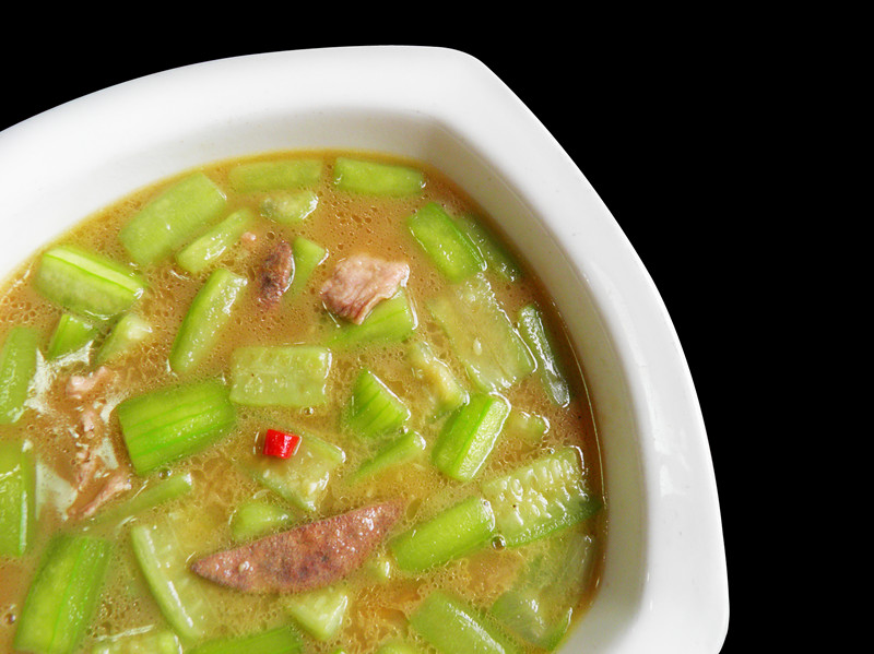 丝瓜猪肝汤的做法