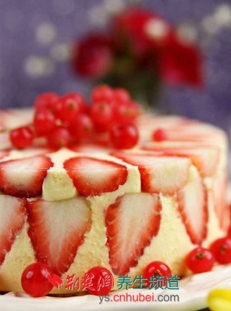 乳酪草莓蛋糕的甜与蜜