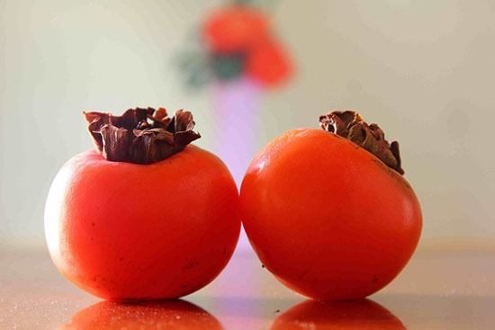 冬季美容首选柿子 9种食物不可同吃