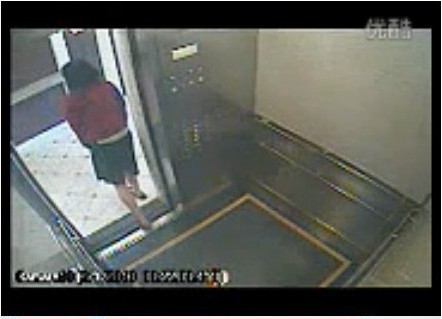 失踪蓝可儿尸体被塞酒店水箱 电梯怪异行为引猜疑(5)