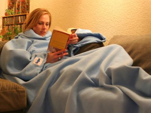 睡前习惯看书玩手机 小心神经衰弱