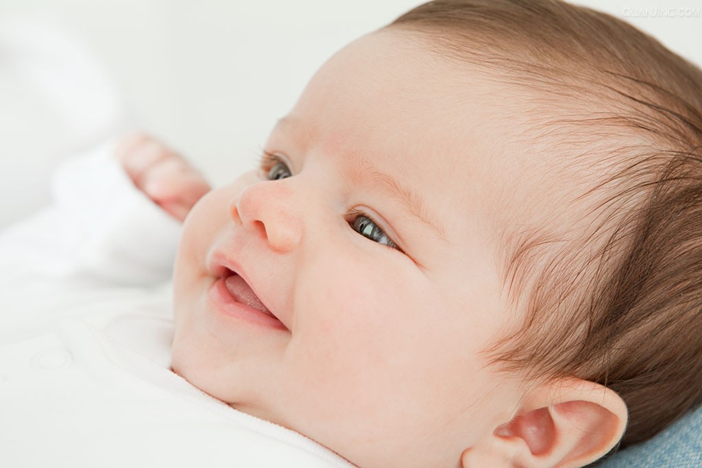 婴儿在5-7月是手足口病的高发期