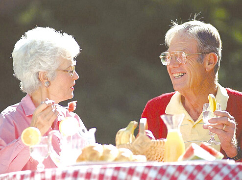老年人营养膳食的八大养生原则
