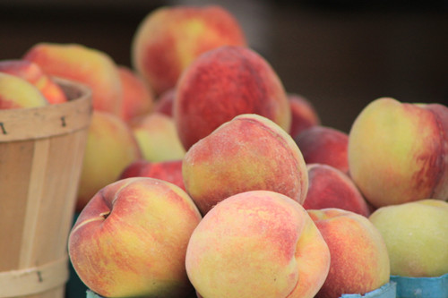 吃桃子还可以帮助补充钙物质