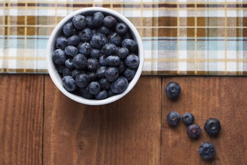 多吃蓝莓有效预防高血压
