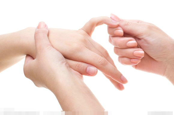 手指穴位有什么功效 经常按摩助保健