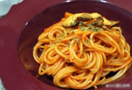 意大利面怎么做 分享辣椒酱意面的简单做法