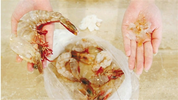 温州市场惊现“注胶虾“ 分享注胶虾的鉴别方法