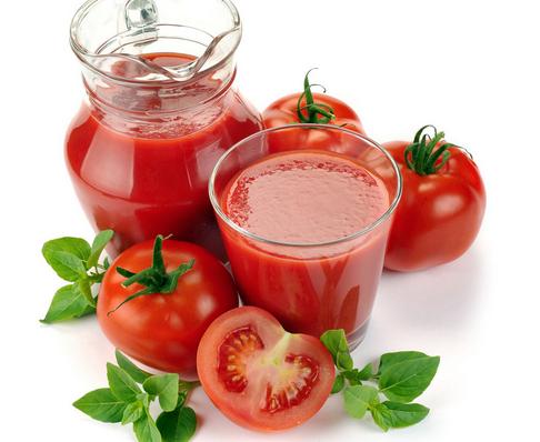西红柿汁含口中 告别口腔溃疡的偏方