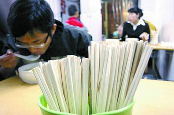 一次性筷子禁令三年为何还在用 了解一次性筷子的危害