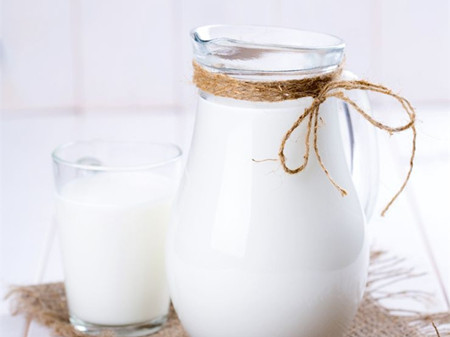 牛奶的功能有哪些 牛奶的营养