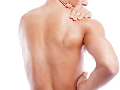 肩膀疼可能是肺癌 肩周炎自我按摩有奇效