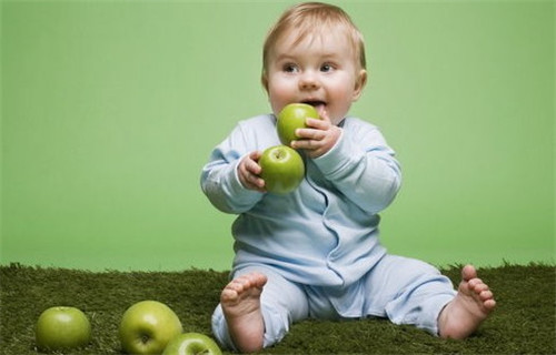 宝宝消化不良怎么办 如何从饮食上找对策