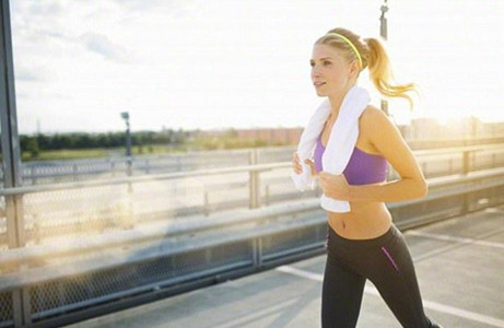 慢跑前的热身运动 怎样做好慢跑前的热身运动