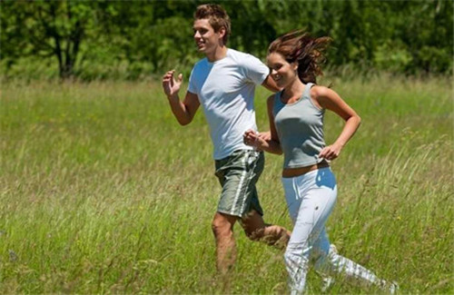 经常慢跑能养护内脏 慢跑后的拉伸运动该怎么做