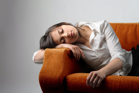 失枕脖子痛怎么办 这些方法治疗落枕有奇效