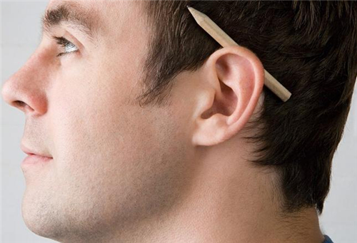 耳鸣的原因 多做5件事防耳鸣很简单