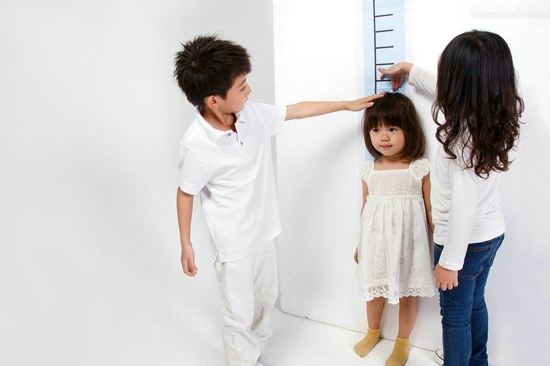 父母个子矮孩子能长高吗 小孩吃什么能长高