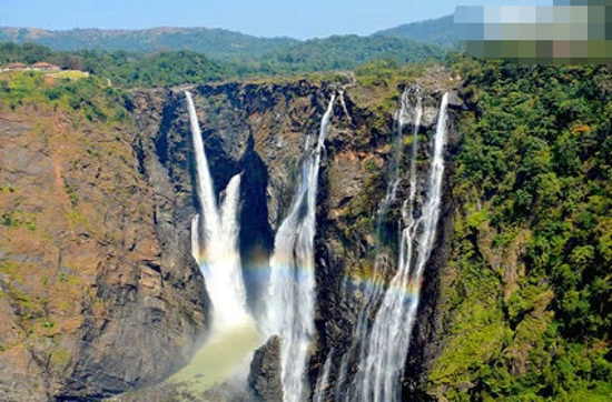 世界十大最美瀑布 维多利亚被选入十大瀑布之中