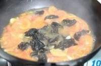 木耳番茄鱼片汤的做法图解10