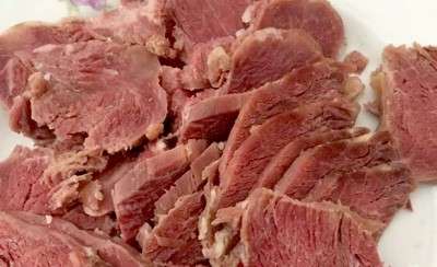 牛肉有丰厚的蛋白质和其他营养成分