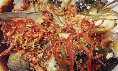 剁椒鱼头是一道非常有名的菜肴了