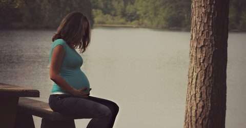 怀孕38周可以坐瑜伽球吗