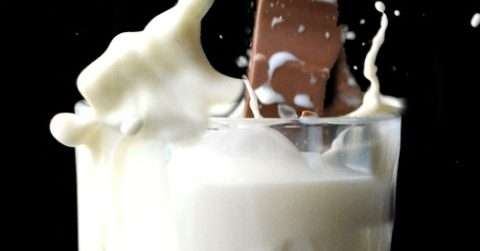 只喝牛奶可以减肥吗