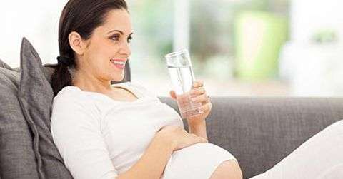 孕妇可以用塑料杯吗
