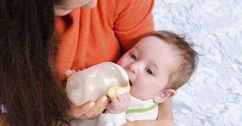 人工喂养宝宝的优缺点