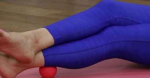孕妇怎么用瑜伽球