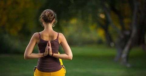 身体僵硬能练瑜伽吗