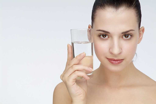 女性补水 吃什么可以给皮肤补水