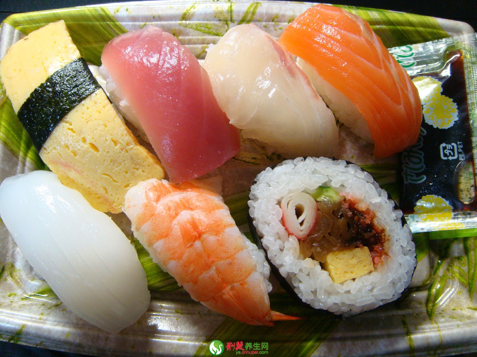 生鱼片寿司便当的做法
