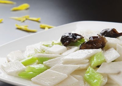 白色食物滋阴润肺 6种蔬菜的养生吃法(2)