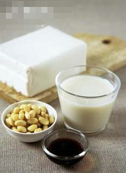牛奶豆腐减肥法 喝出苗条身姿