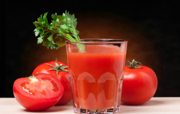 女性如何预防乳腺癌  常喝番茄汁对抗癌细胞