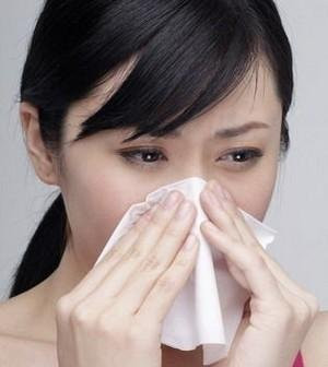 治疗鼻炎的四个小方法