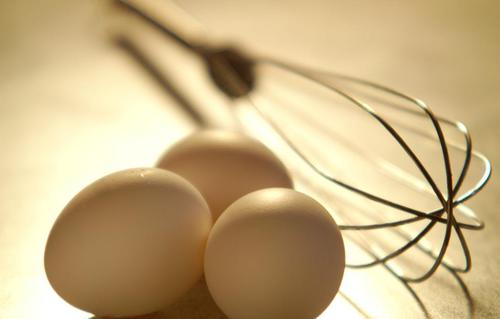 鸡蛋的营养价值高别犯14个健康误区