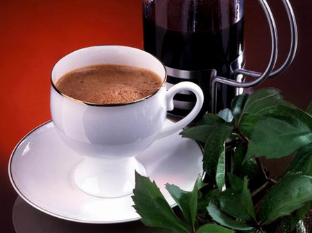 白咖啡与黑咖啡的区别是什么？