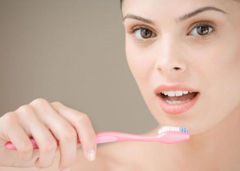 四环素牙怎么变白 牙膏只是辅助作用(2)