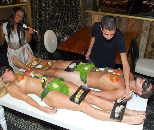 山西酒吧开业摆“人体寿司宴” 盘点最贵的人体寿司(11)