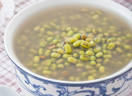 绿豆汤健康食谱 绿豆汤的做法(2)