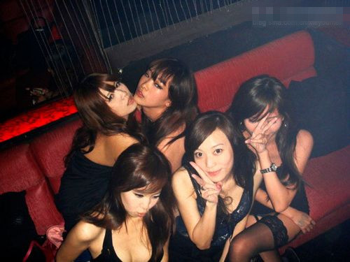酒吧夜场坐台的大部分竟然是女大学生(3)