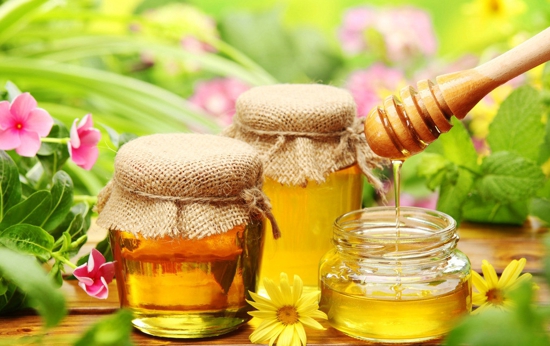 蜂蜜该怎么喝 四类人不适宜喝蜂蜜