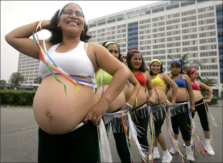 孕妇跳肚皮舞 孕妇是否可以跳肚皮舞