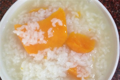 大米粥的做法 这些大米粥营养又受欢迎