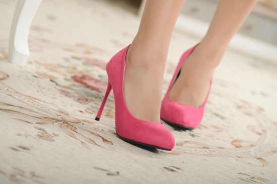 女人穿鞋的八大讲究 4种摆鞋方式透露你的性格