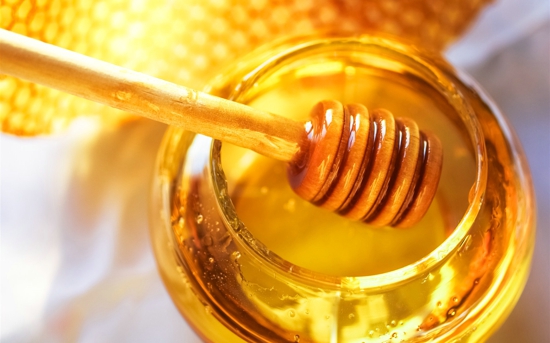 蜂蜜食用3大禁忌 蜂蜜水什么时候喝好