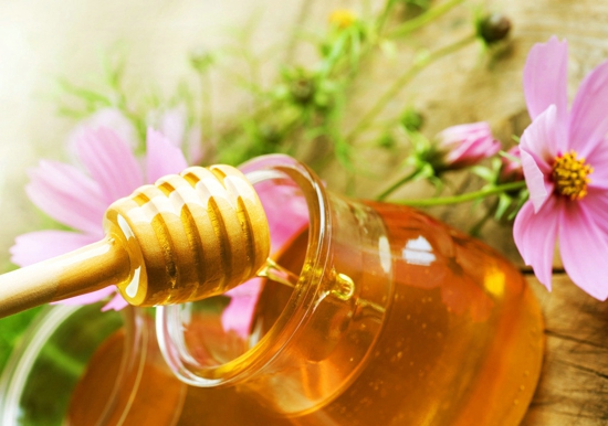 蜂蜜食用3大禁忌 蜂蜜水什么时候喝好